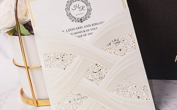 Charm The Hearts of Guests With Elegant Wedding Invitations