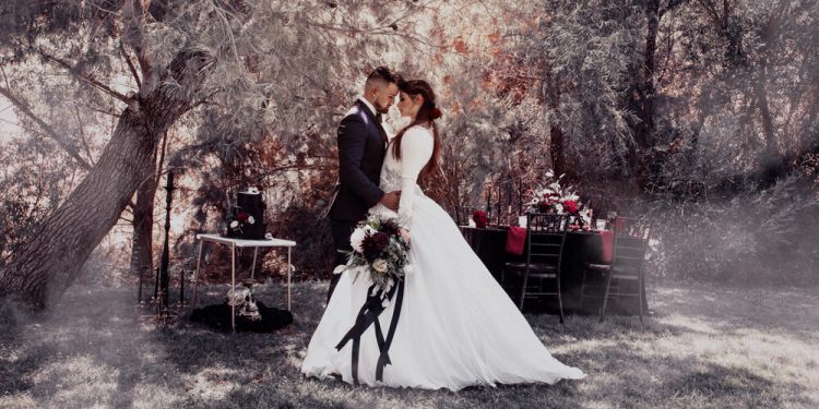 How to Plan a Devilishly Beautiful Halloween Wedding