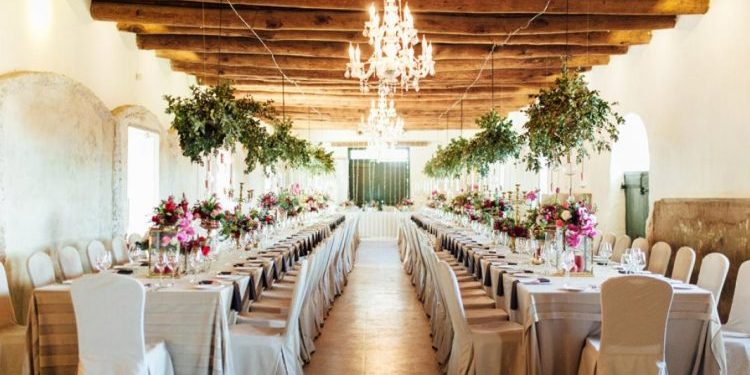 Tips To Help You Pick The Right Wedding Venue.